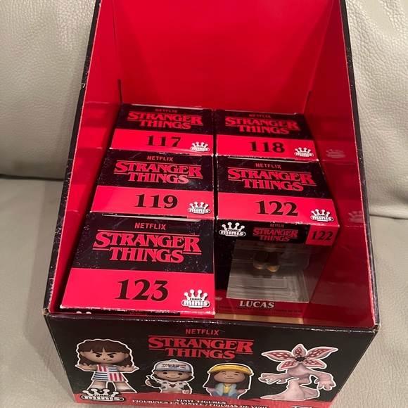 BNIB Stranger Things Funko Mini lot of 5 figurines - Picture 6 of 6